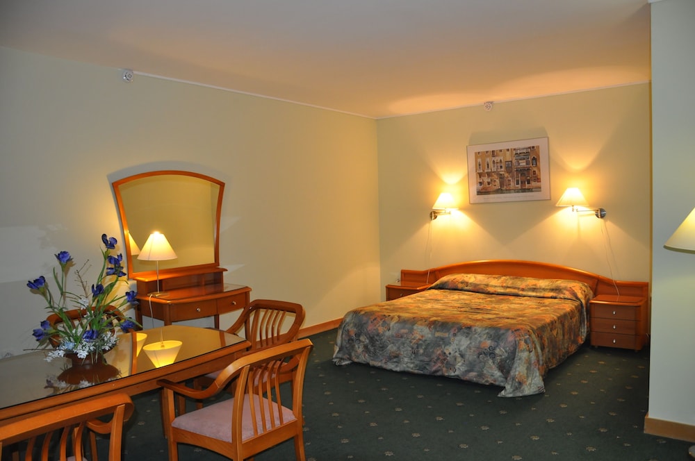 Luxury Room photo 1