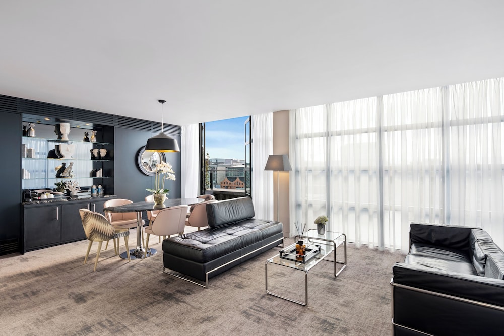 The Spencer Suite - Photo 4