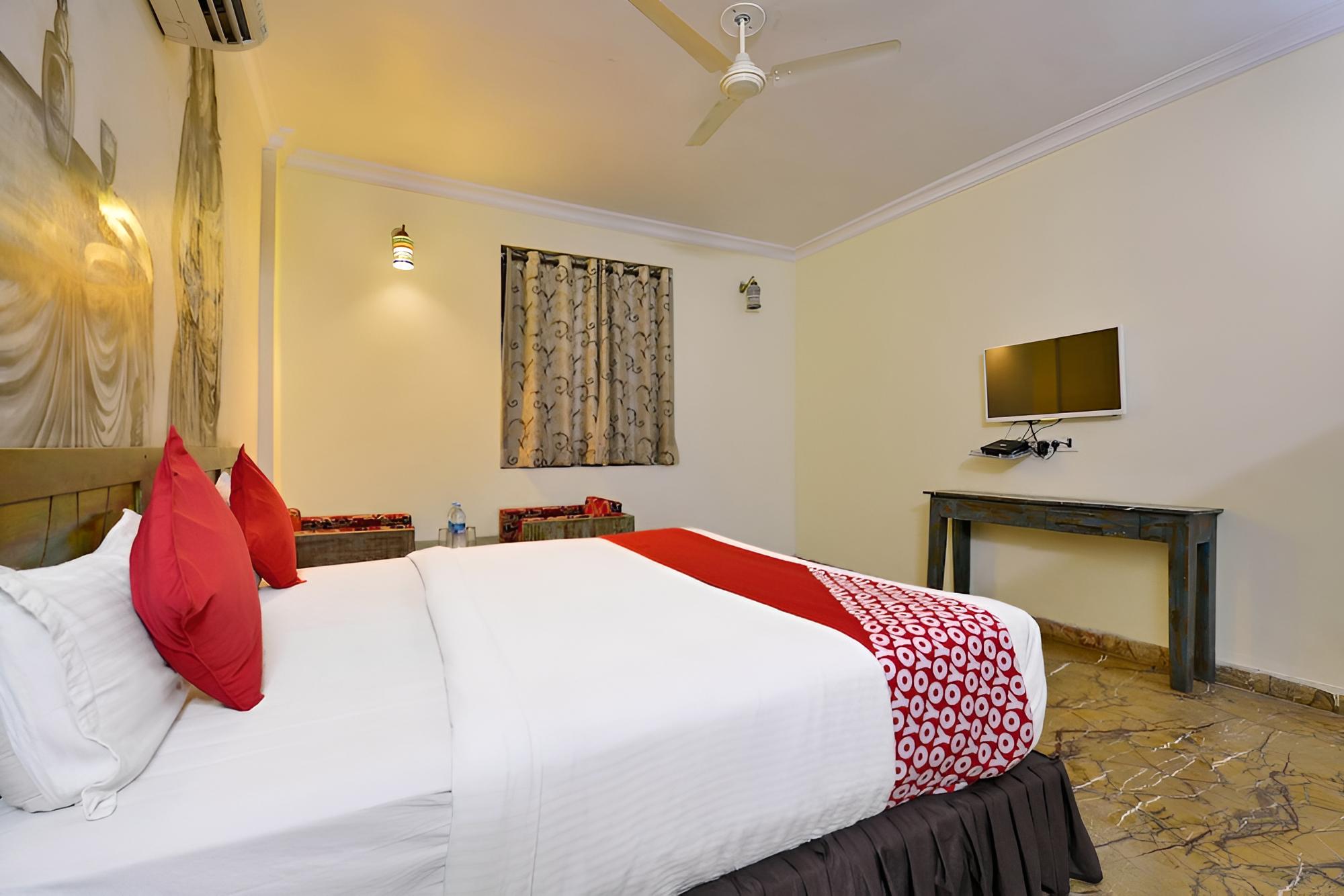Standard Double or Twin Room, 1 Double Bed, Private Bathroom photo 3