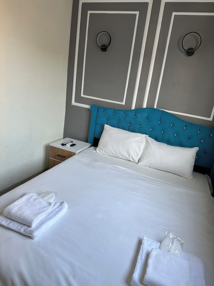 Economy Room photo 2