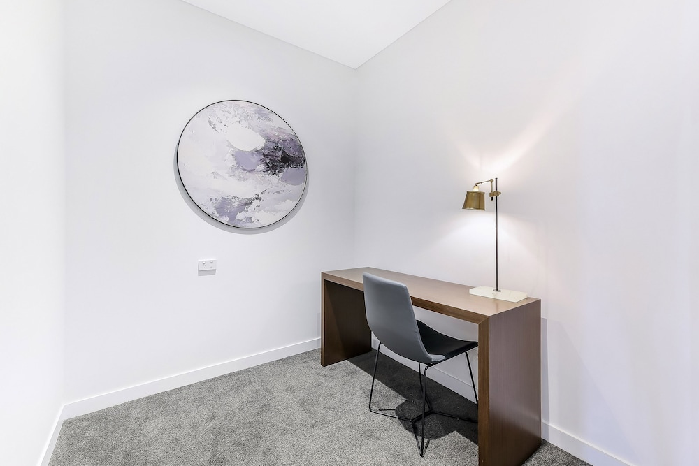 Business Apartment, 1 Bedroom, City View photo 2