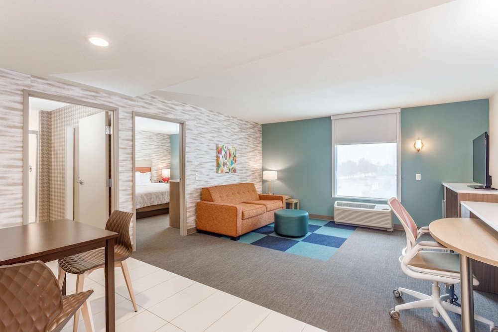 Suite, 1 Bedroom, Non Smoking - Photo 2