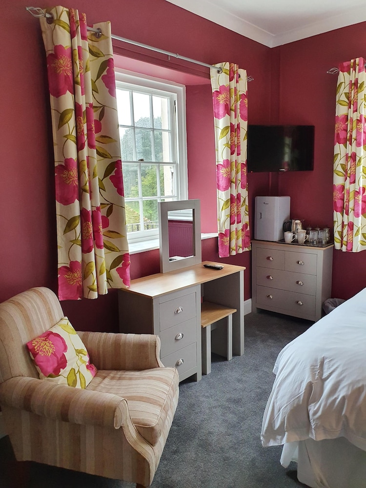 Comfort Double Room, Ensuite (Primrose Room) photo 3