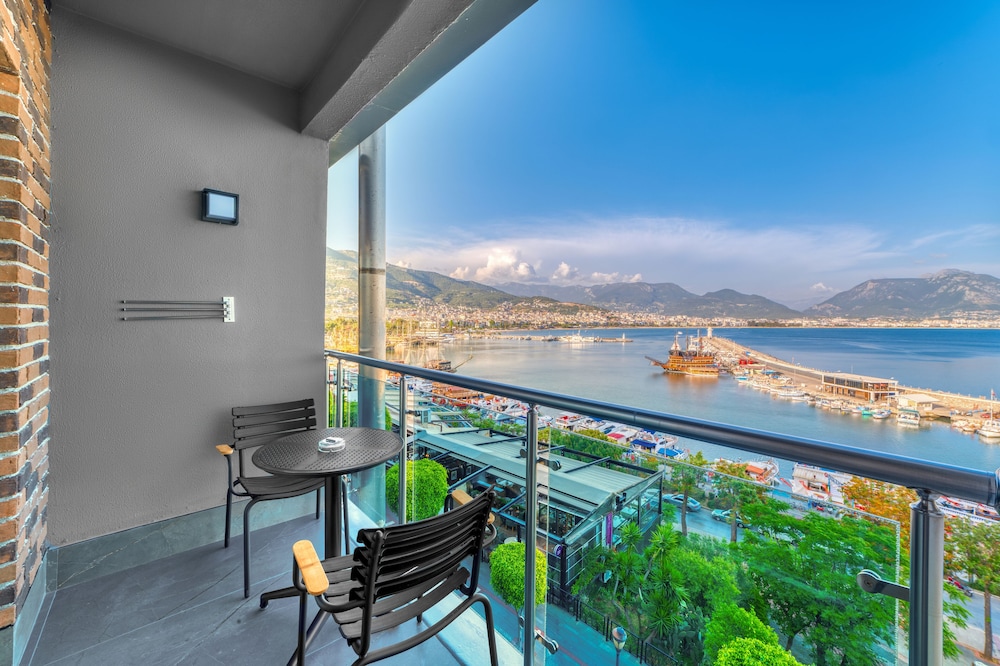 Standard Room Sea View - Photo 8