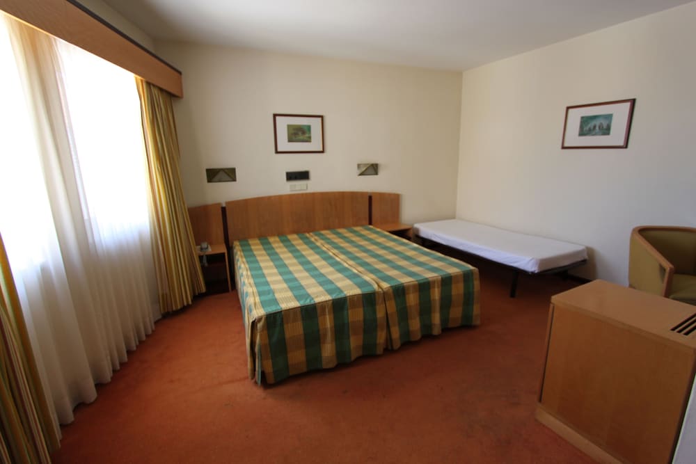 Family Triple Room photo 1