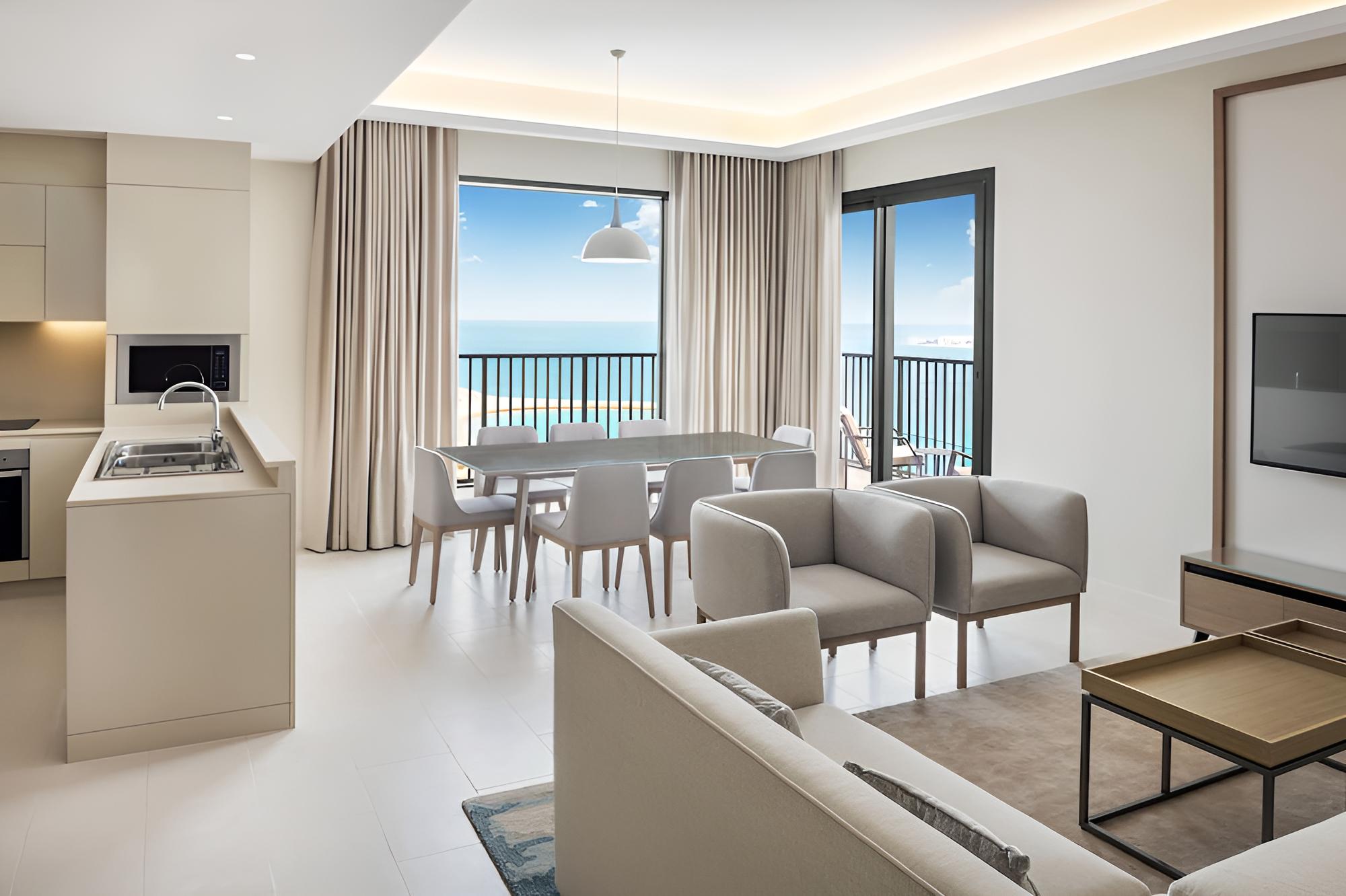 Deluxe Apartment, 3 Bedrooms, Sea View - Photo 2