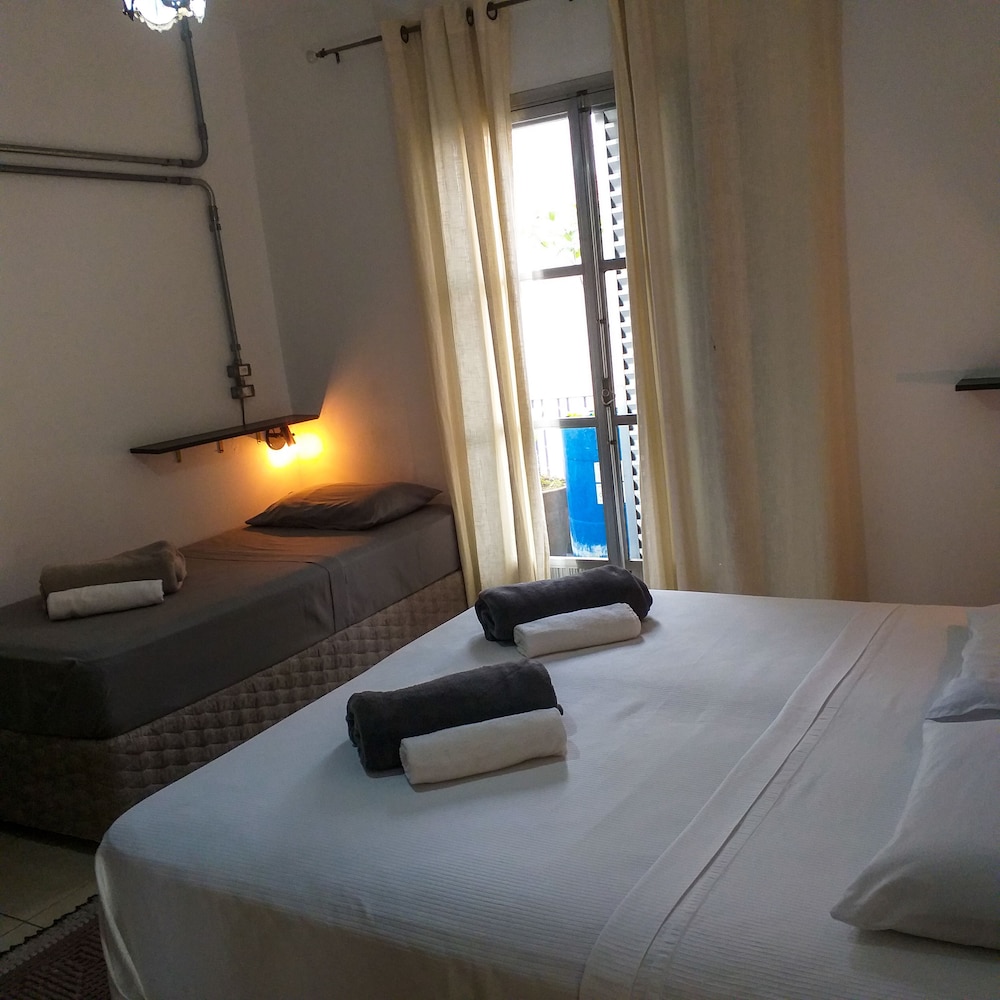 Suite, Patio