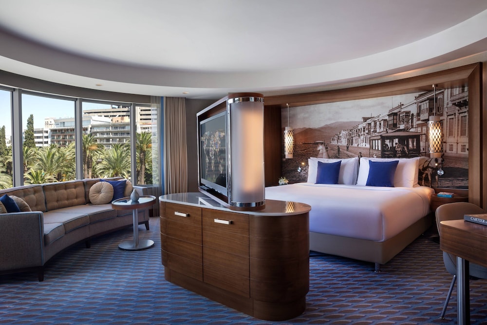 Junior Suite, 1 King Bed