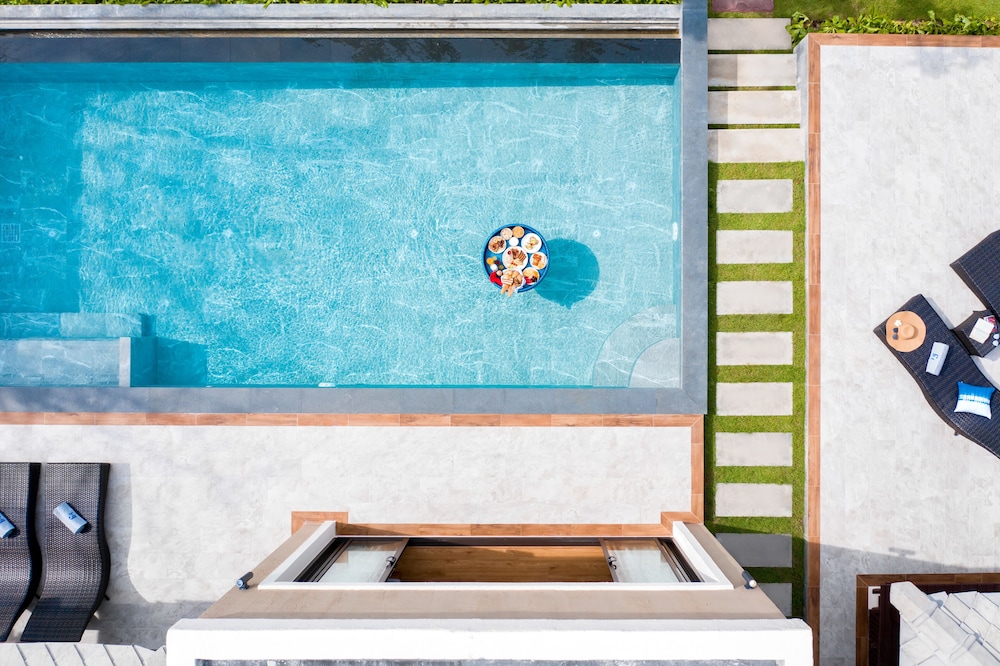 2 Bedroom Beachfront Family Pool Villa - Photo 7