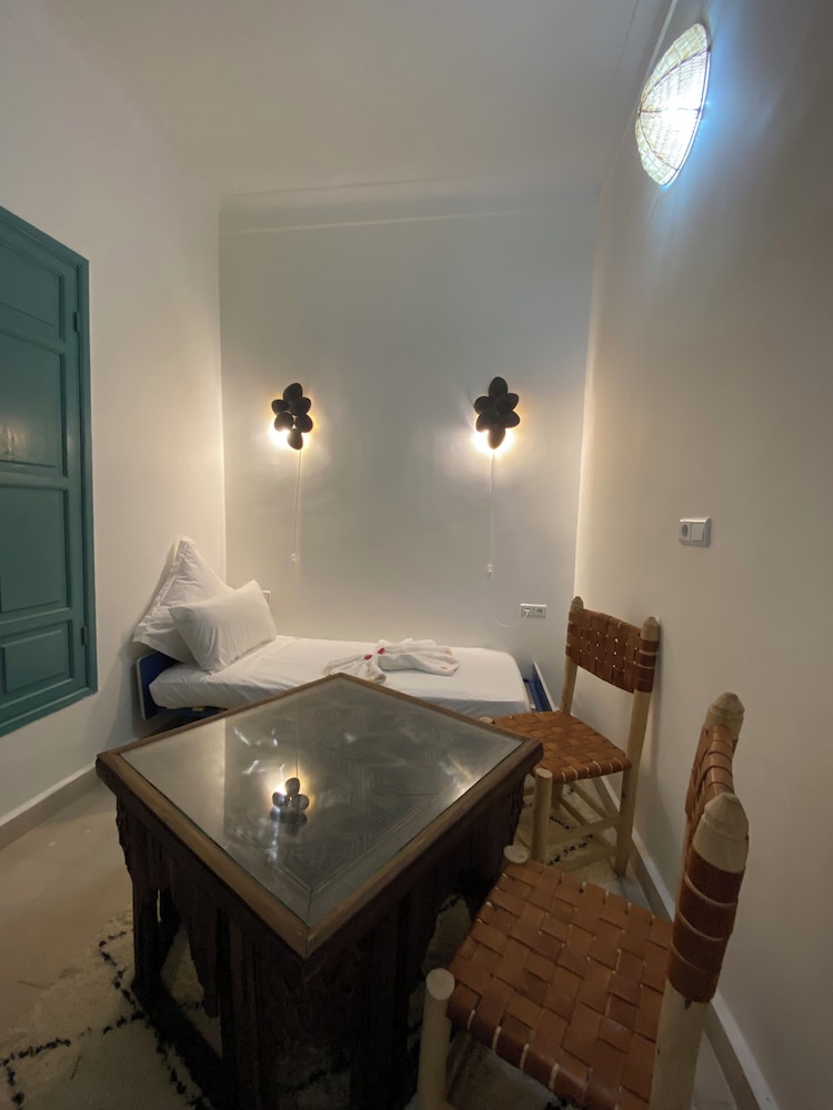 Double or Twin Room - Photo 2