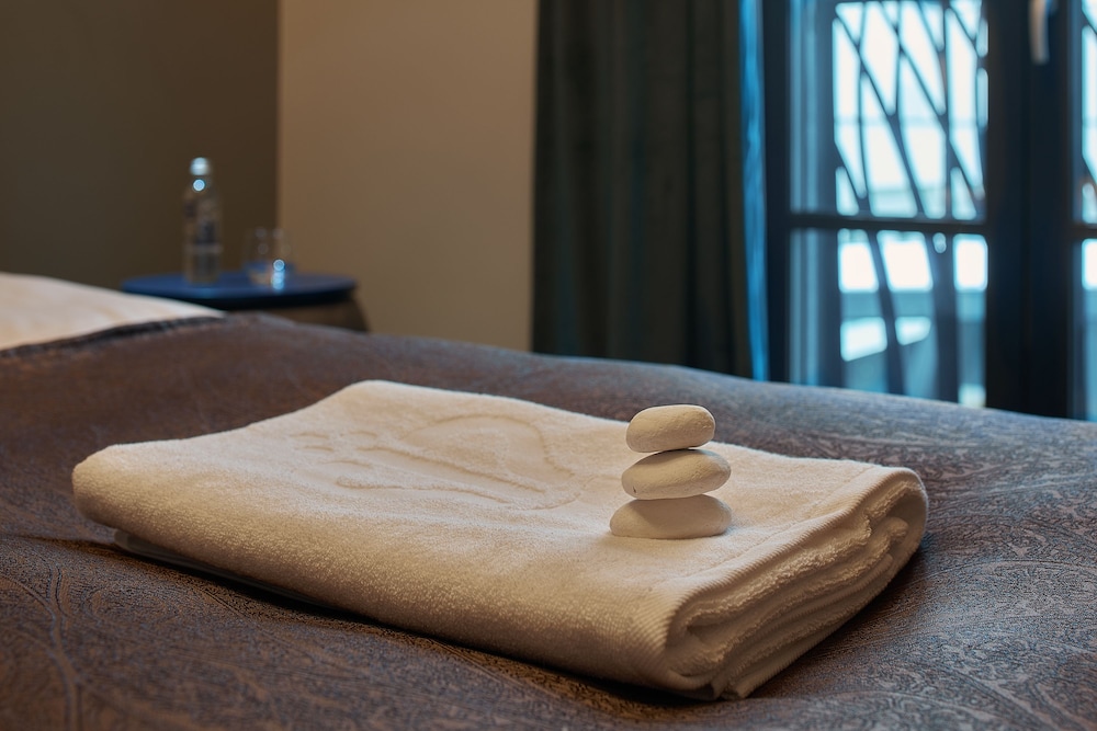 Standard Twin Room, 2 Twin Beds, Private Bathroom