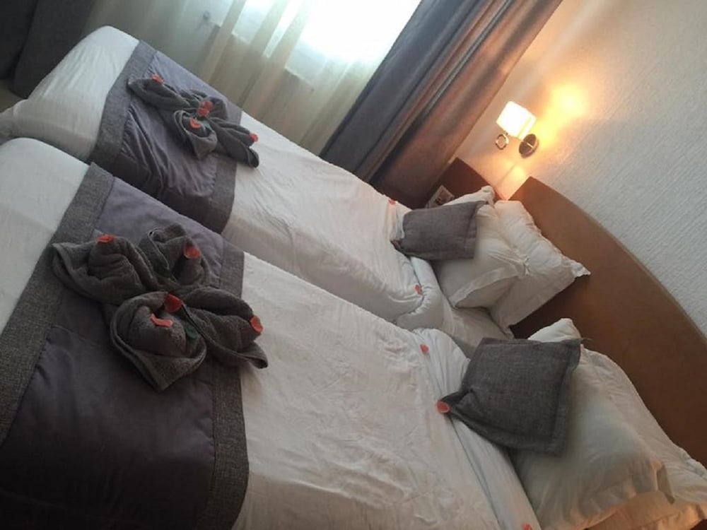 Double Room - Photo 4