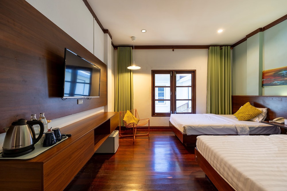 Deluxe Twin Room, Garden View photo 2
