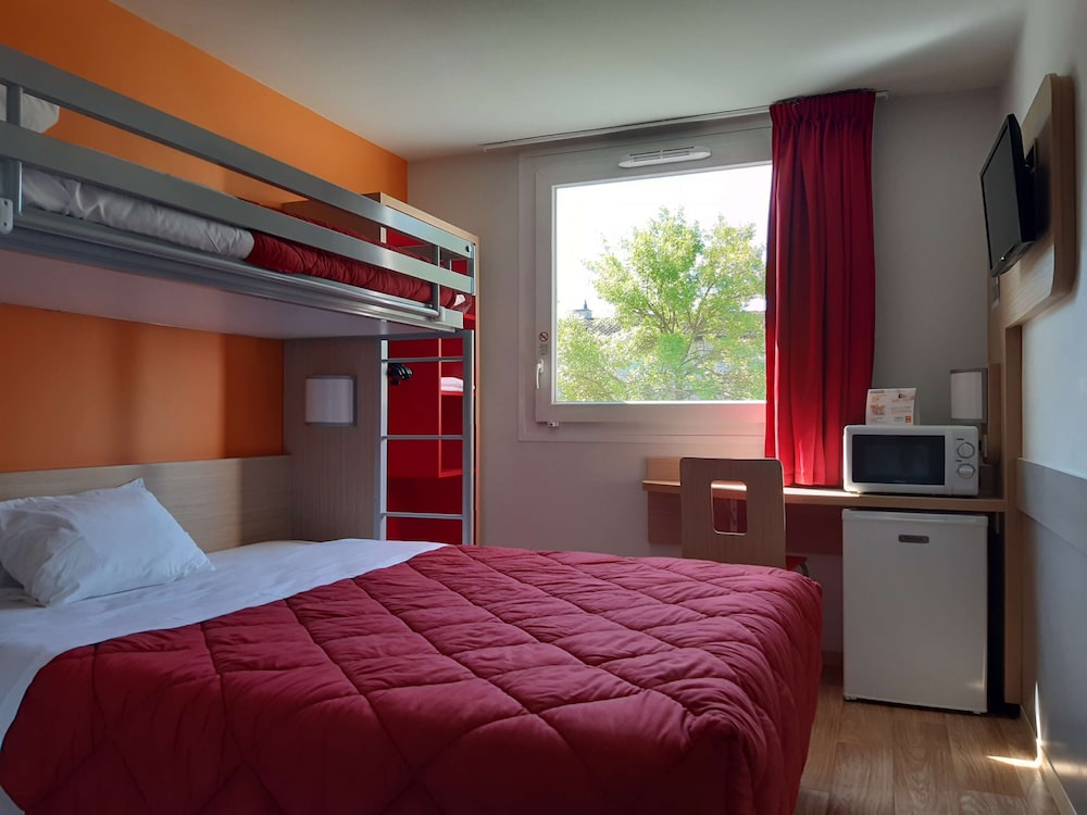 Room, Multiple Beds (Essentiel Plus)