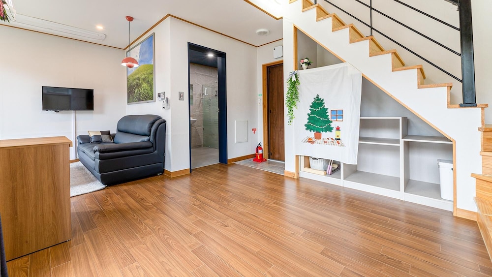Basic Room, 1 Bedroom (andolorem pension) - Photo 8