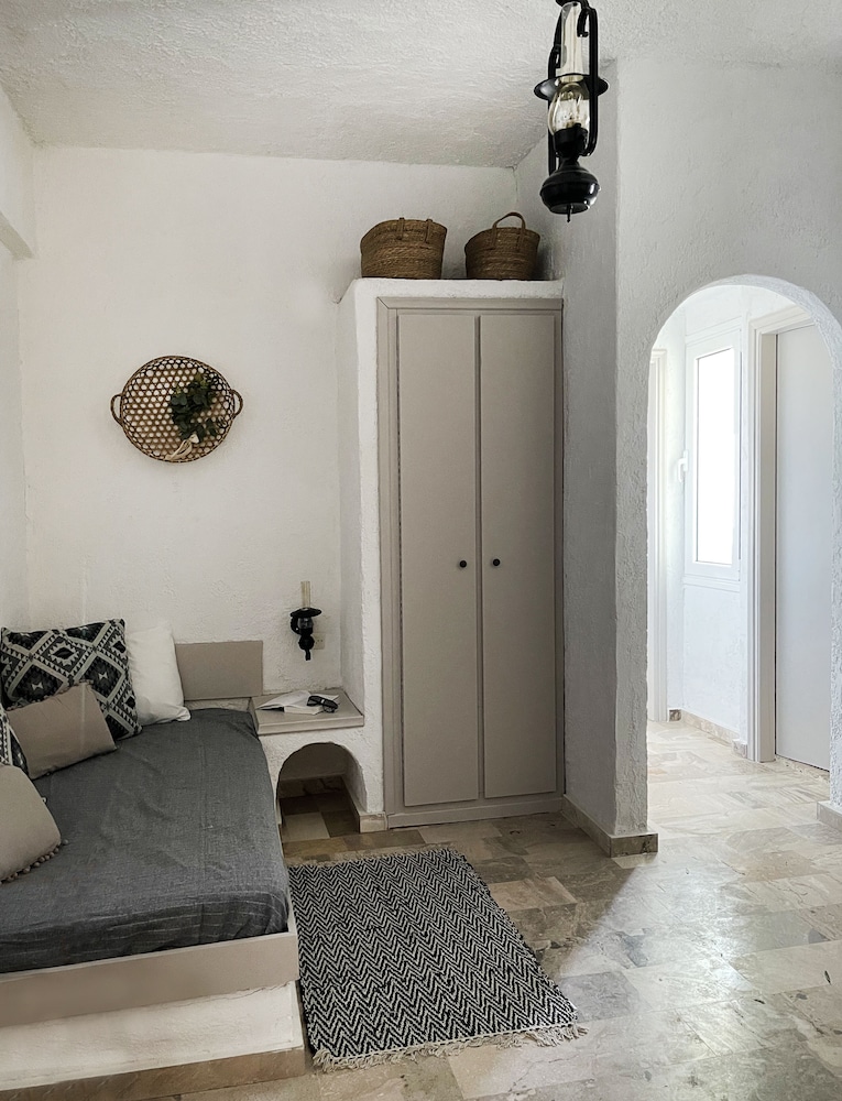 Traditional Triple Room photo 2