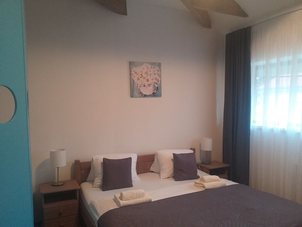 Suite, 1 Bedroom photo 2