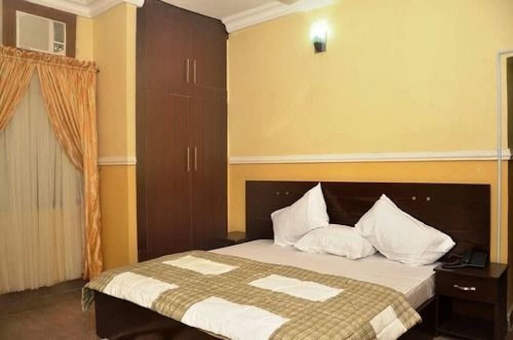 Executive Room photo 3