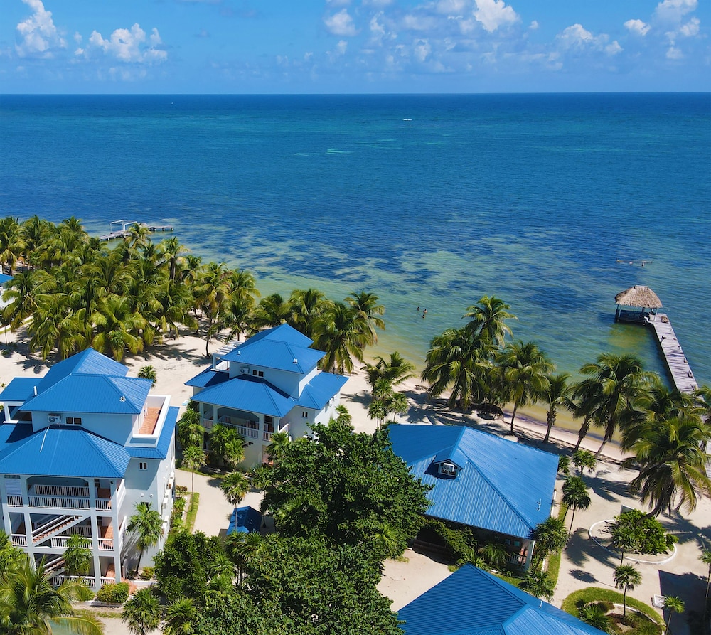 Royal Penthouse, 3 Bedrooms, Ocean View photo 2
