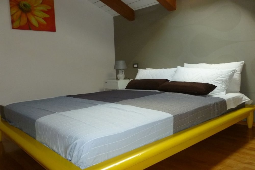 Duplex, 2 Bedrooms