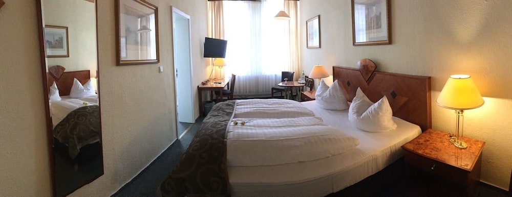 Classic Double Room photo 2
