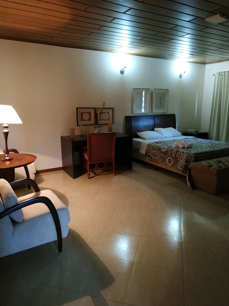 Premium Twin Room, 1 Queen Bed, Jetted Tub, Hill View photo 1