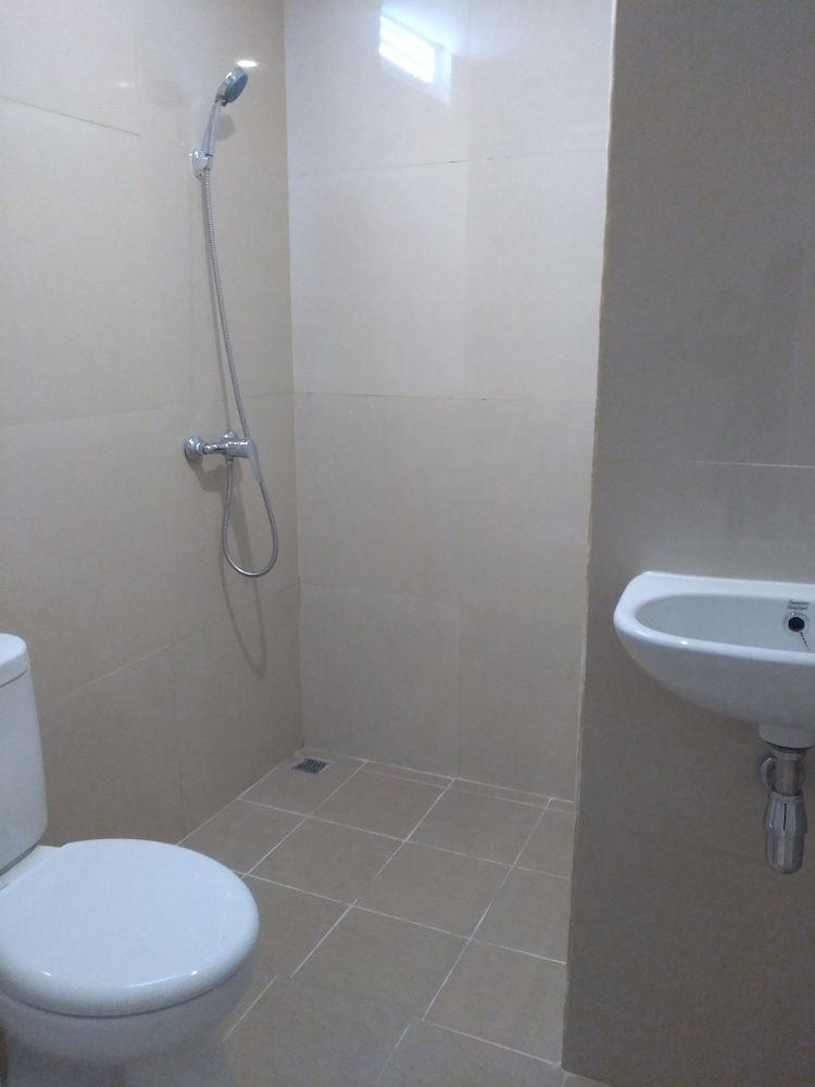 Deluxe Twin Room - Photo 2