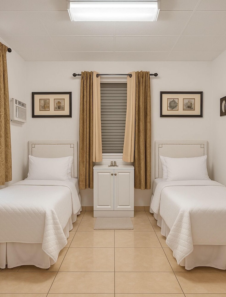 Economy Twin Room