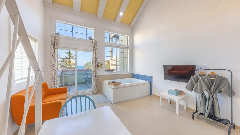 Basic Room, 1 Bedroom (204ho(spa)) photo 1