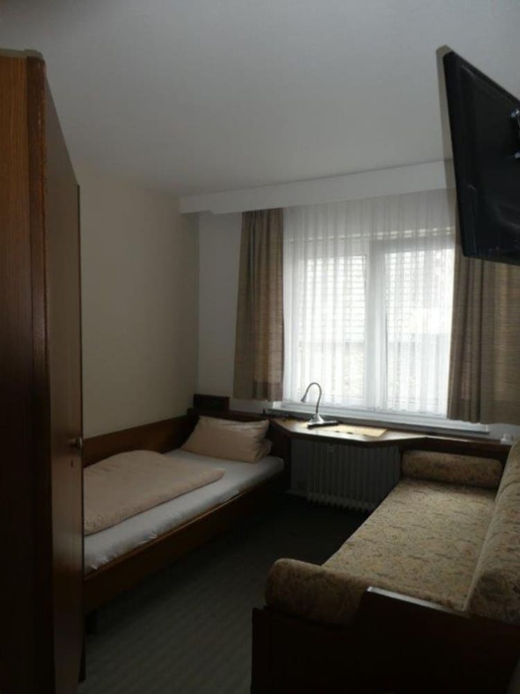 Single Room photo 1