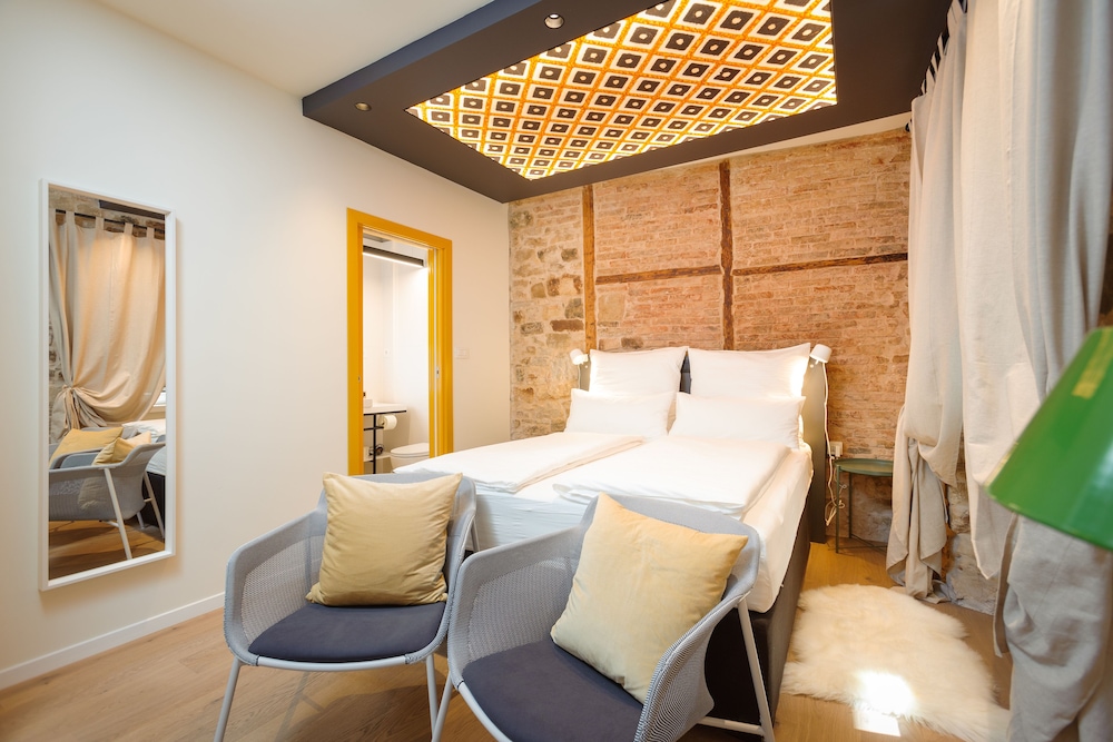 Luxury Double Room (1) photo 3