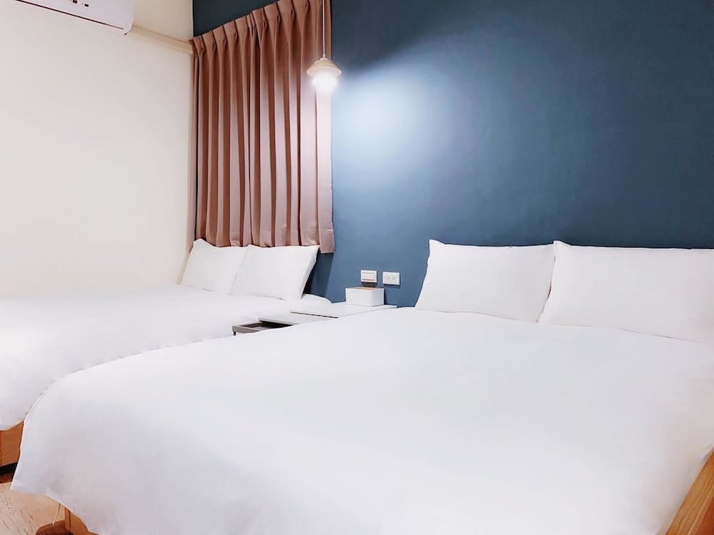 Classic Quadruple Room - Photo 4