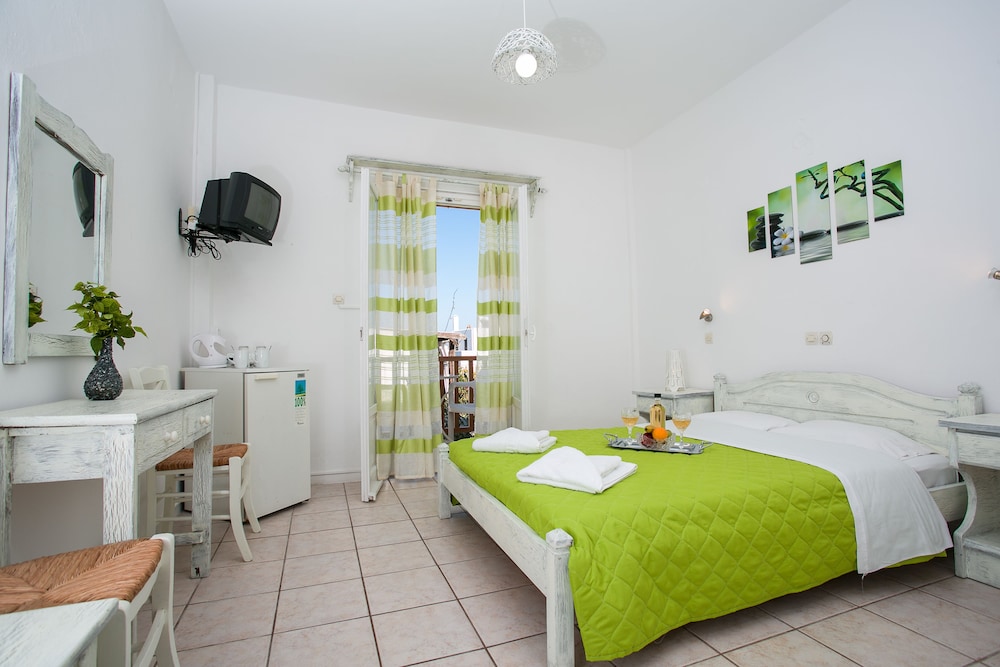 Standard Room, Garden View