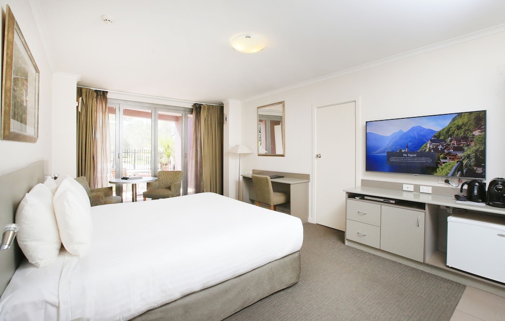Executive Room, 1 King Bed, Balcony