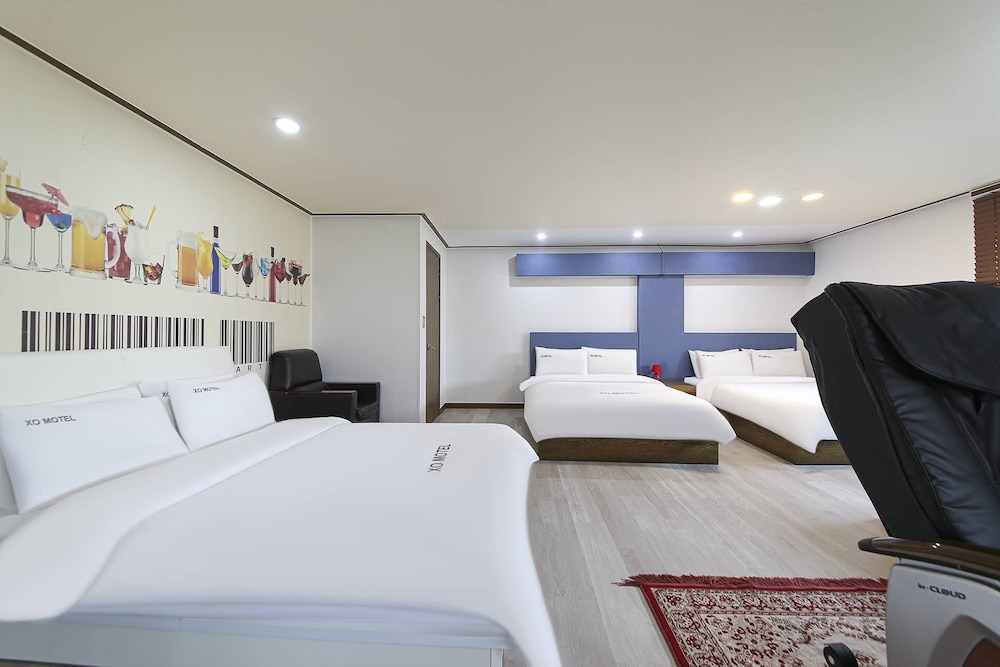 Premium Triple Room