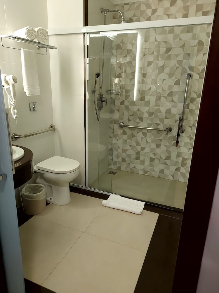 Superior Twin Room, Accessible - Photo 2