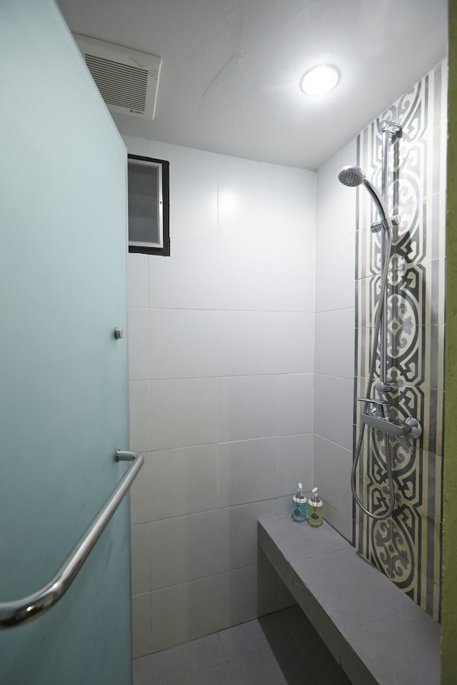 Superior Twin Room - Photo 2