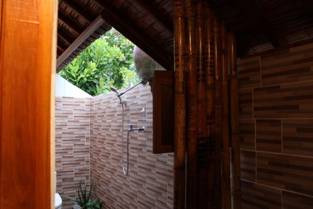 Deluxe Bungalow, Garden View - Photo 11