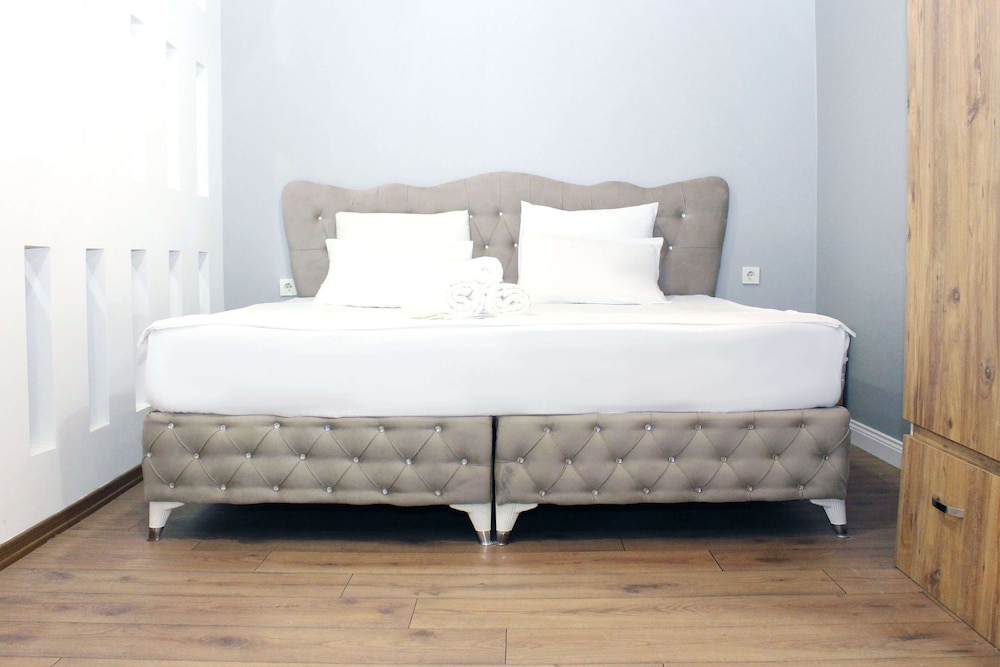 Comfort Room photo 2