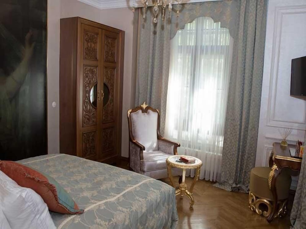 Premium Oda - Bahce Manzarali photo 2