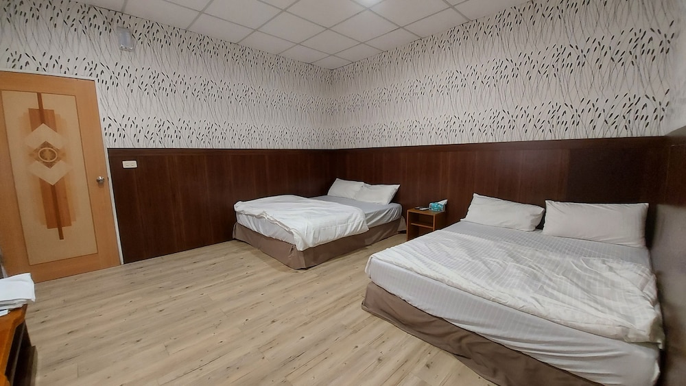 Standard Quadruple Room photo 2