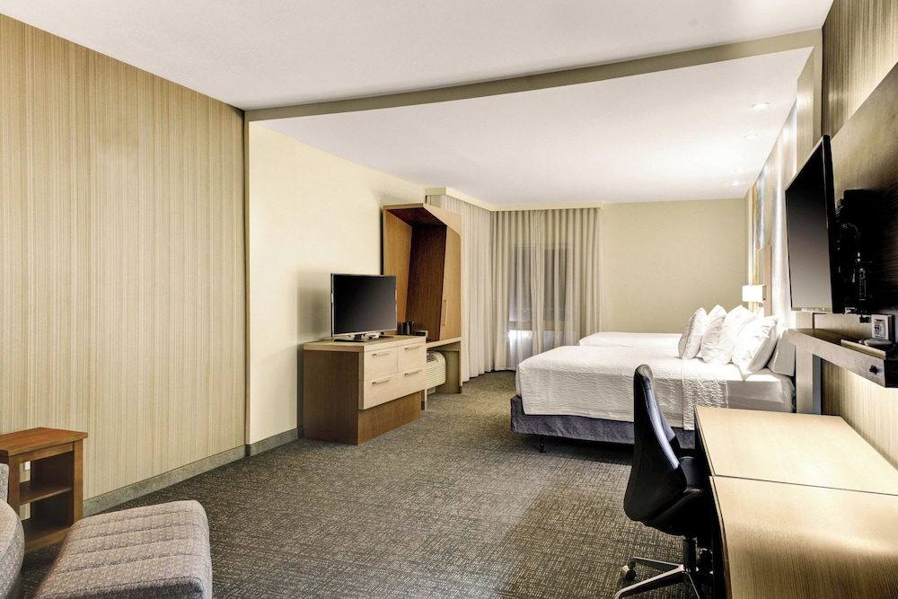 Room, 2 Queen Beds (Two Queen) photo 3