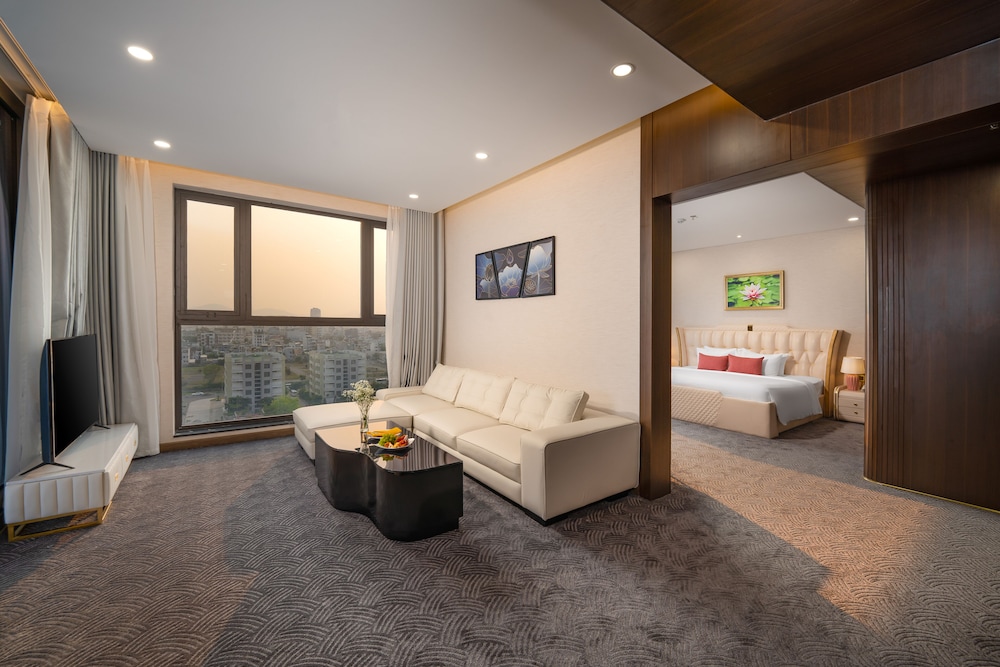 Golden Lotus Grand Suite include Afternoon Tea - Photo 3