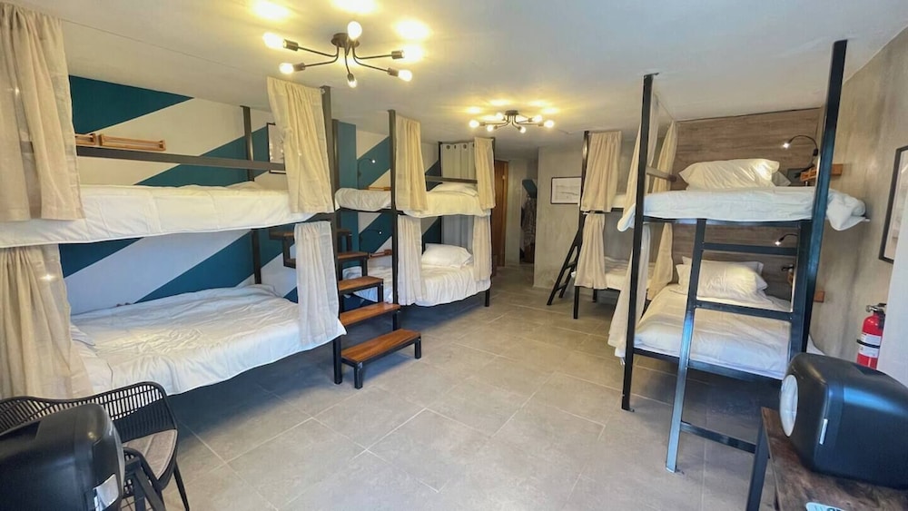 House, Multiple Bedrooms, Non Smoking photo 2