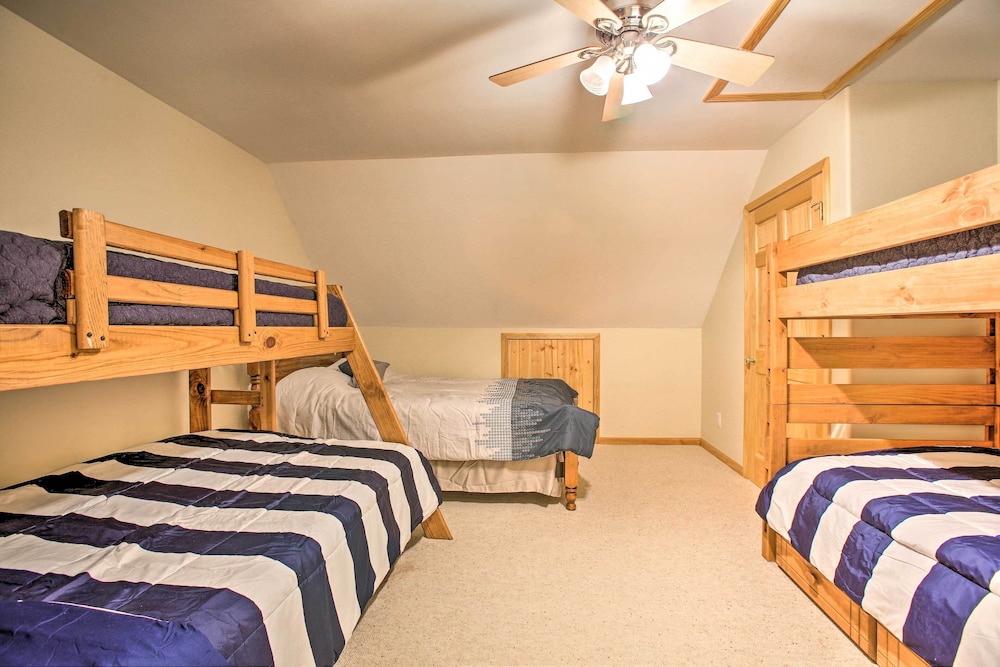 House (4 Bedrooms) photo 1