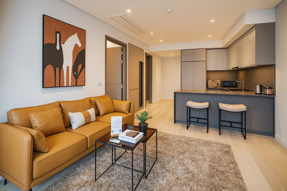 Premium Apartment, 1 Bedroom, Balcony, City View photo 2
