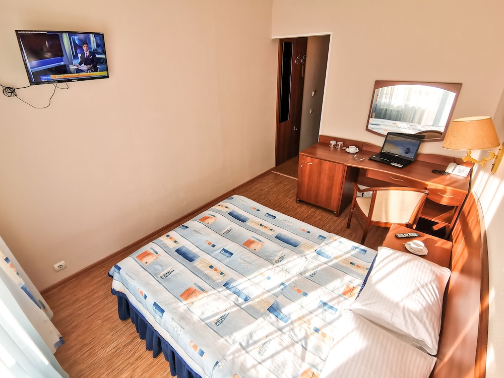 Standard Double Room photo 3