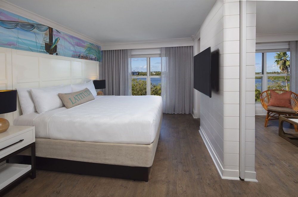 Suite, 2 Bedrooms, Resort View photo 2