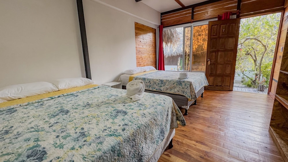 Panoramic Twin Room, 2 Queen Beds photo 1