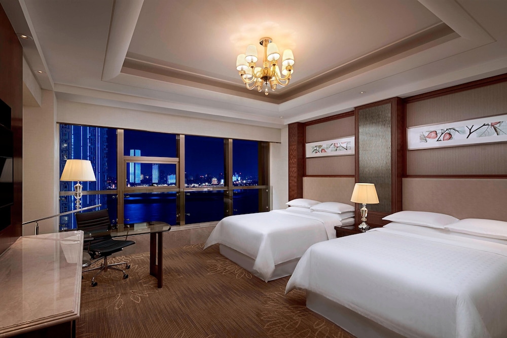 Room, 2 Double Beds, River View photo 3